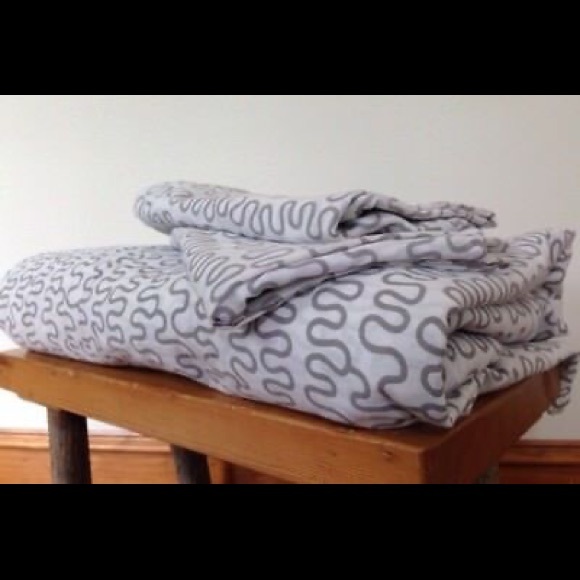 Ikea Krakris Grey White Squiggle Modern Art Twin Duvet /matching pillow sham - Picture 3 of 12